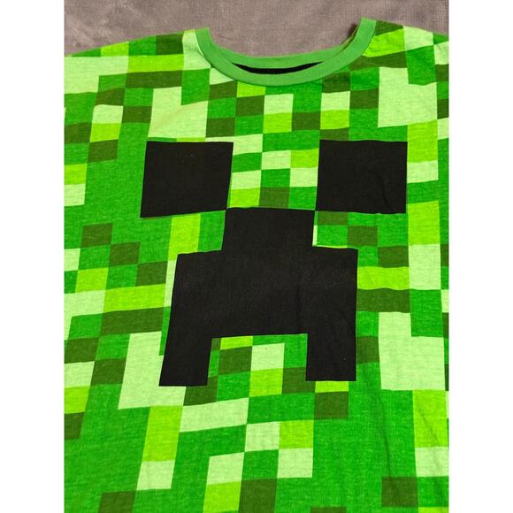Mojang Minecraft Shirt Sleeve Green Creeper T-Shirt Youth Size 18/20 Causal Game - Picture 4 of 7